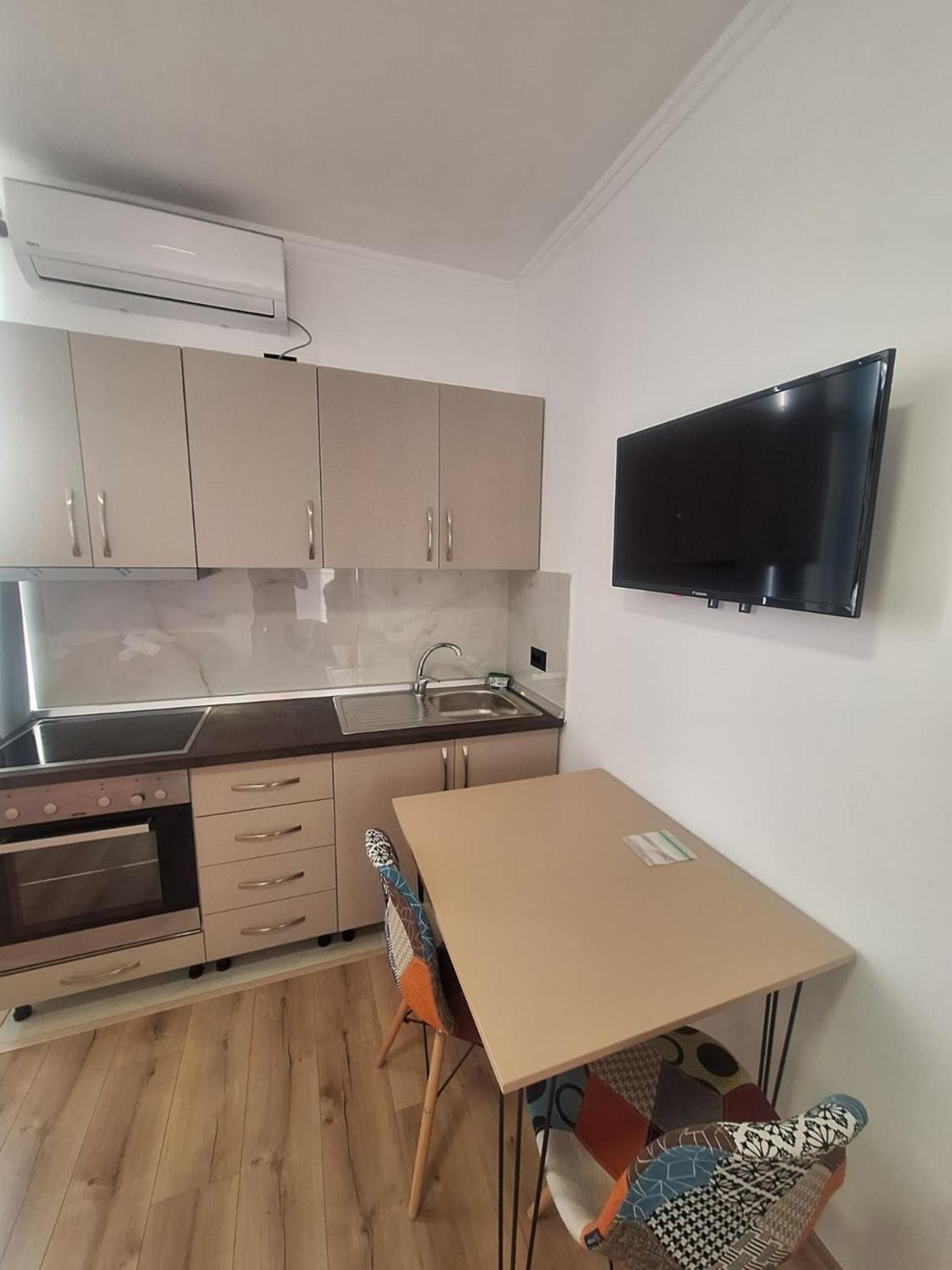 Albania Apartment Comfort Near Tirana City Center Exterior foto
